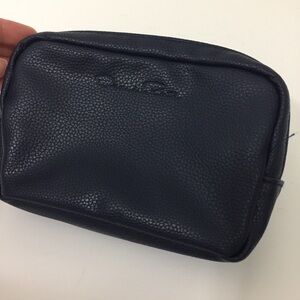 Oscar de la Renta Travel Pouch